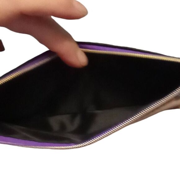 Disney ariel, little mermaid, trifold portfolio - Picture 8 of 11